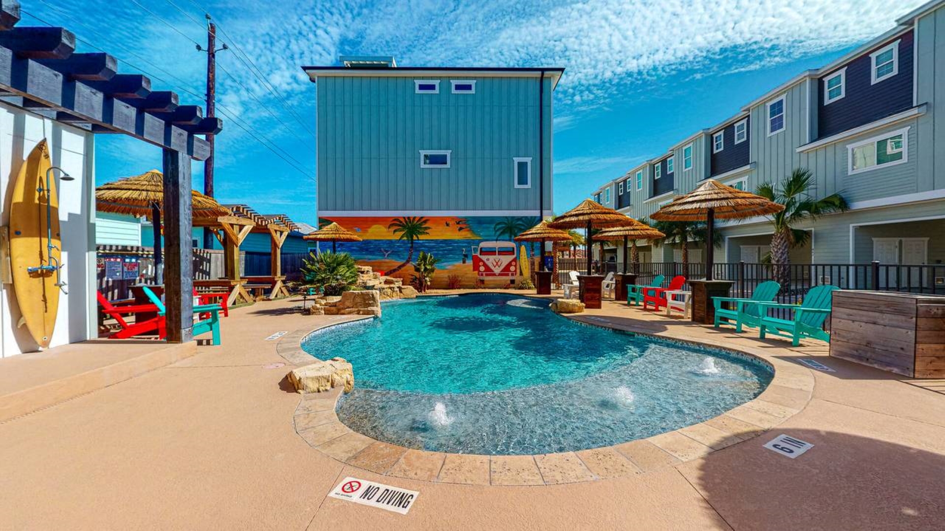 Endless Summer Pool area to enjoy on a family-friendly beach vacation adventure